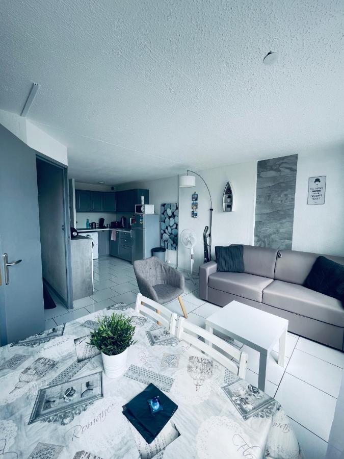 Superbe Appartement 6 Personnes Avec Piscine Secteur Richelieu, A 400M De La Plage Et A 650M Du Centre Port Agde Luaran gambar