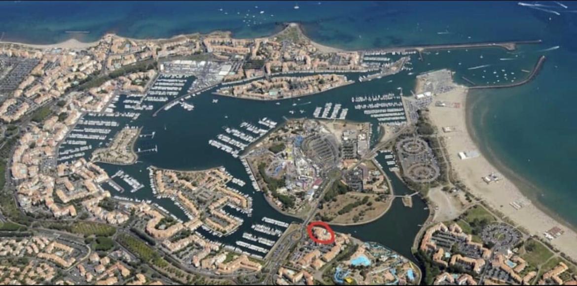 Superbe Appartement 6 Personnes Avec Piscine Secteur Richelieu, A 400M De La Plage Et A 650M Du Centre Port Agde Luaran gambar